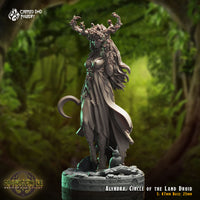 Alyndra, Circle of the Land Druid: Crippled God Foundry Age of Fantasy 3D Print
